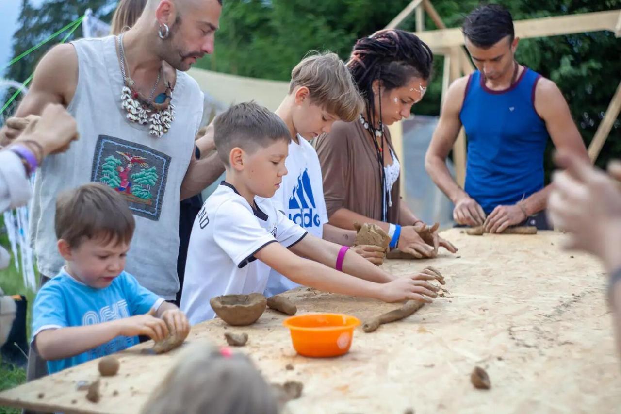 Eco Glamping - Carpathians. Retreat Hub Dzin Space Verkhovyna Dış mekan fotoğraf